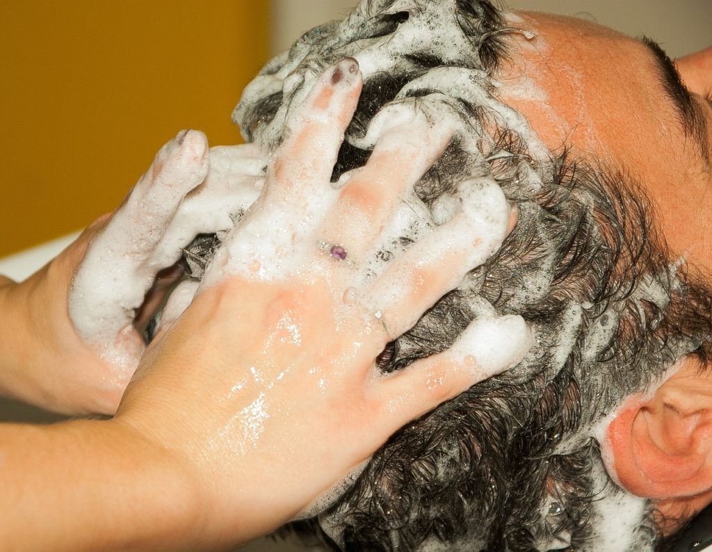 Le shampoing naturel bio est une alternative saine et respectueuse de l’environnement